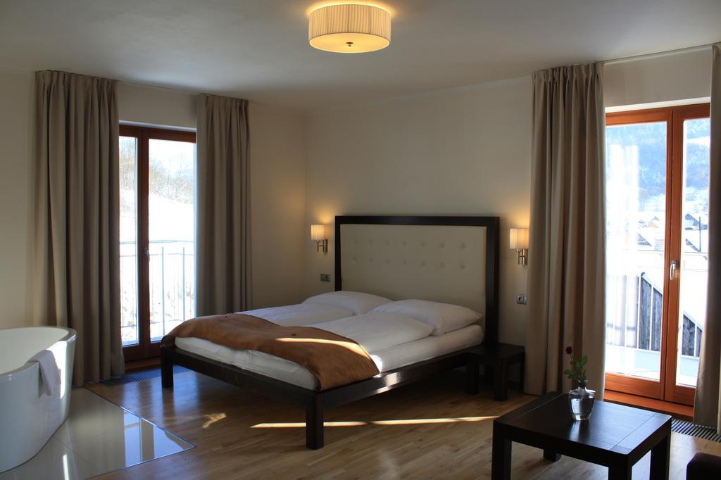 Villa Malina Oscadnica Luaran gambar